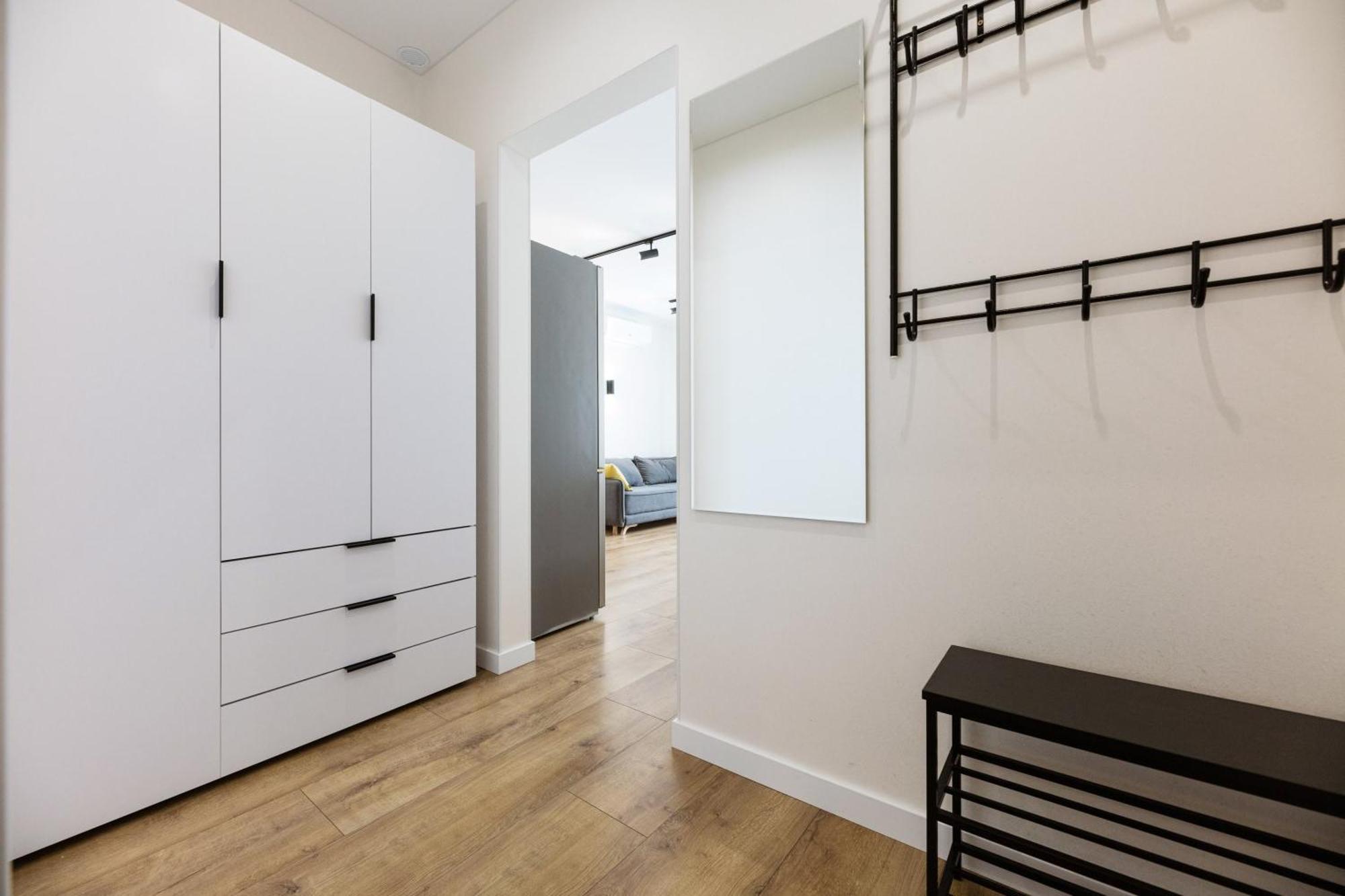 Appartement Квартири Люкс Метро Чернігівська à Kiev Extérieur photo